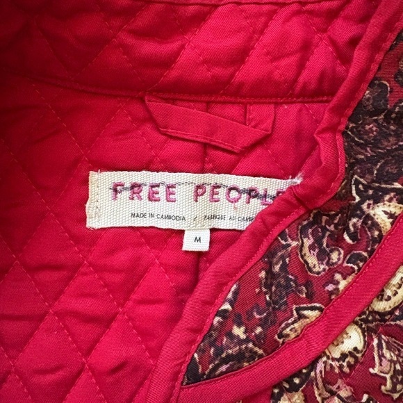 Free People Zoey Red Quilted Paisley Jacket Size M NWOT - Picture 5 of 6